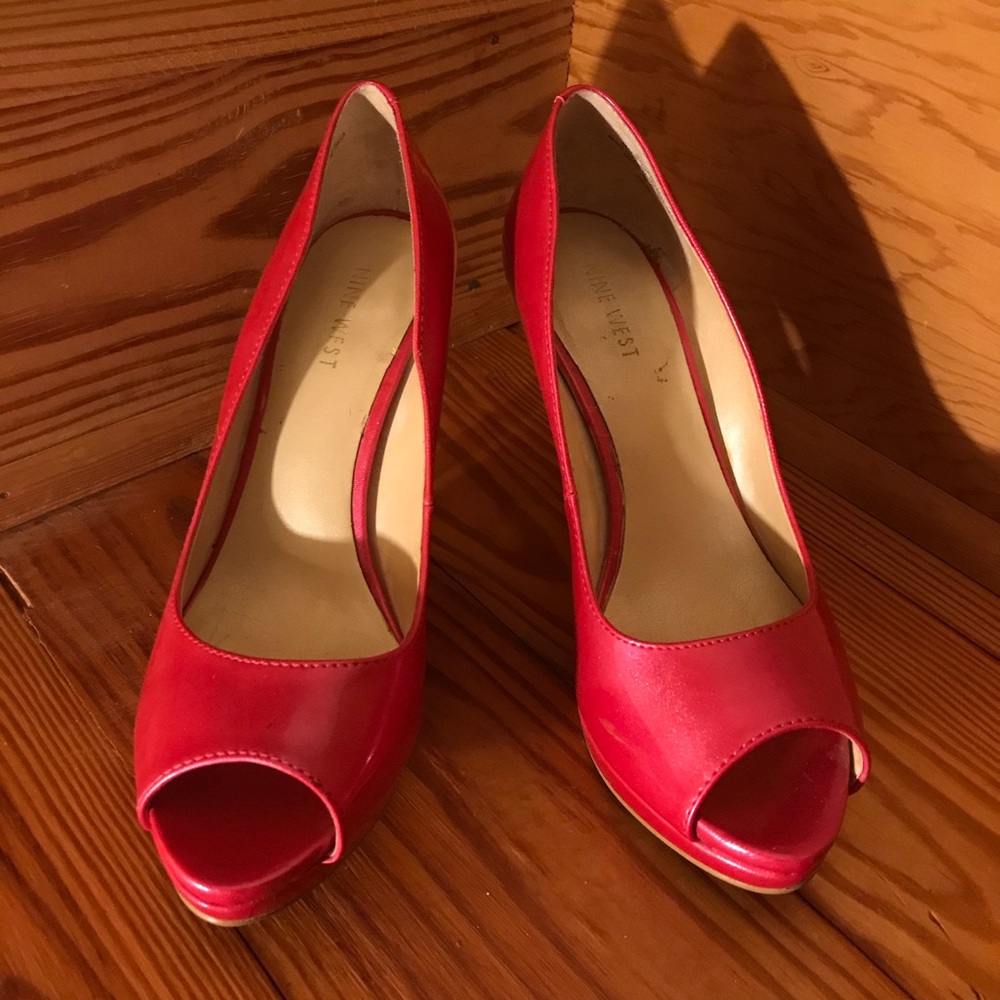 Nine West Hot Pink Patent Leather Heels, EUC, 7.5